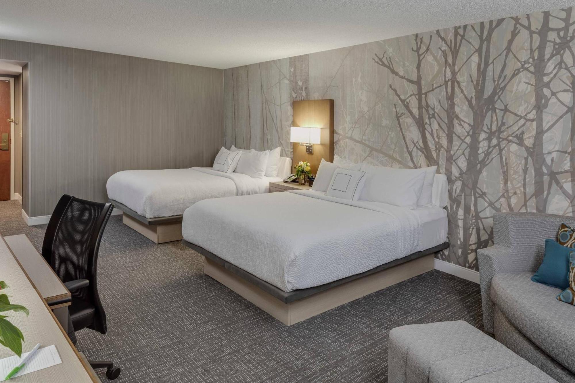 Courtyard By Marriott Portsmouth Hotel Eksteriør billede